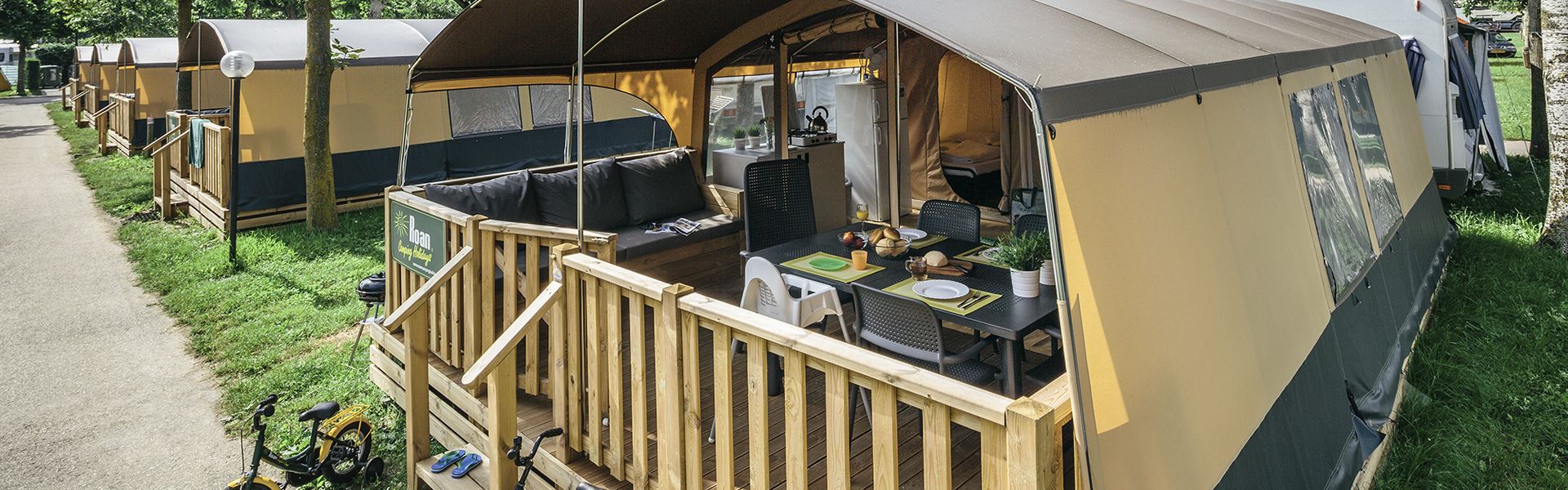 Lodgetent Holiday