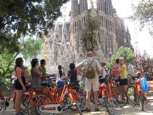 Baja Bikes Sagrada Familia