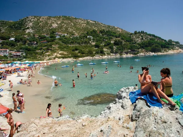 Strand dichtbij Roan camping hu Park Albatros village.