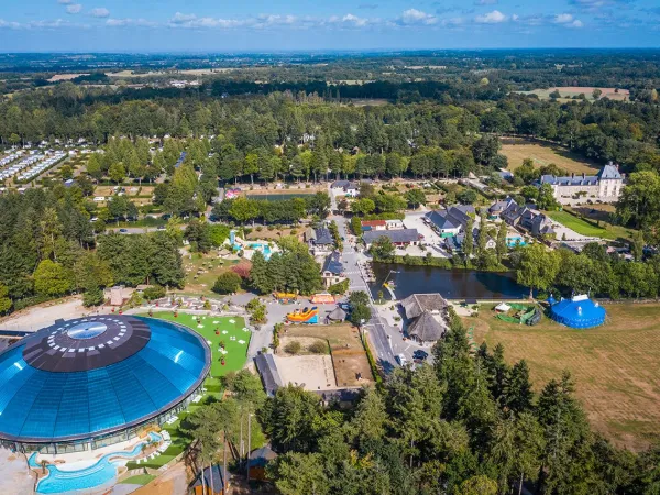 Luchtfoto van Roan camping des Ormes.