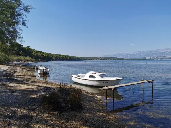 Bootvriendelijke meer bij Roan camping Karin.