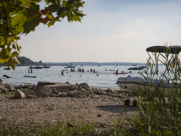 Strandactiviteit bij Roan camping Belvedere.