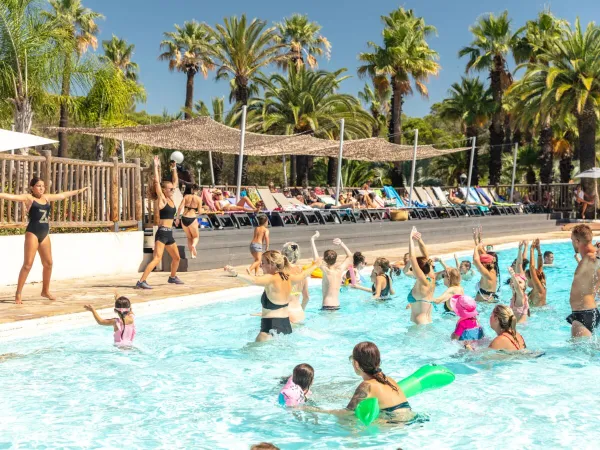 Aquagym bij Roan camping La Baume.