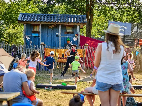 Animatie spelletjes op Roan camping Terspegelt.