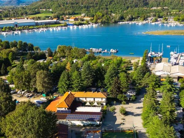 Overzicht deel van Roan camping Lido Verbano.