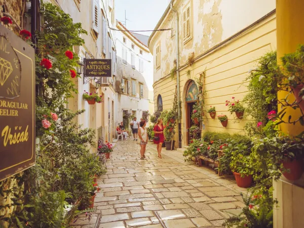 Overzicht van de stad Porec, Kroatië.