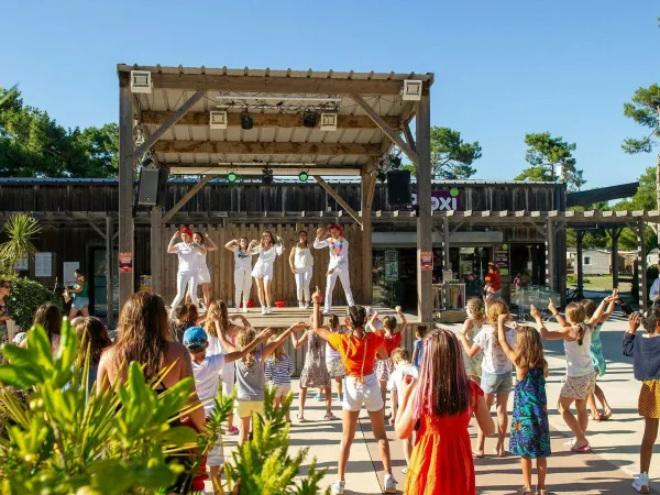 Kinderanimatie bij Roan camping Atlantic Club Montalivet.