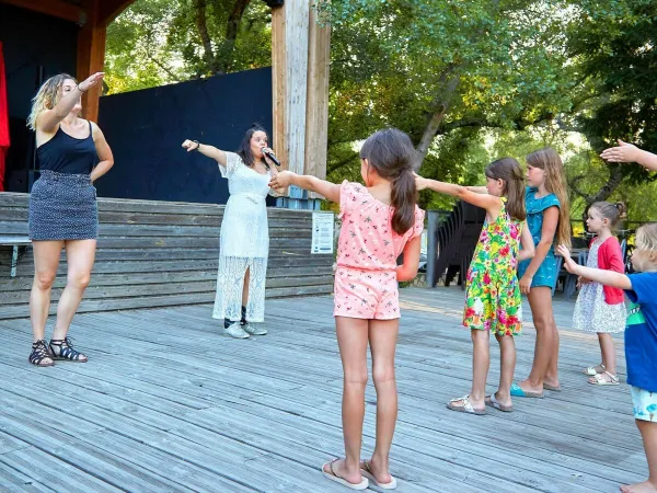 Kinderanimatie op Roan camping Verdon Parc.