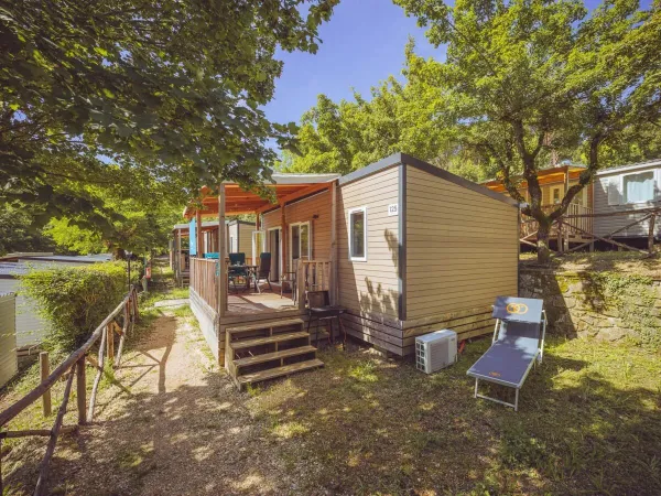 Stacaravan Premium zonder Tv op Roan camping hu Norcenni Girasole village.