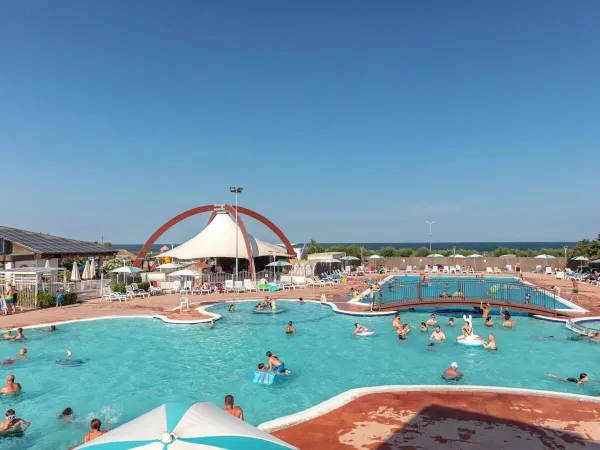 Zwembad op Roan camping Spiaggia e Mare.