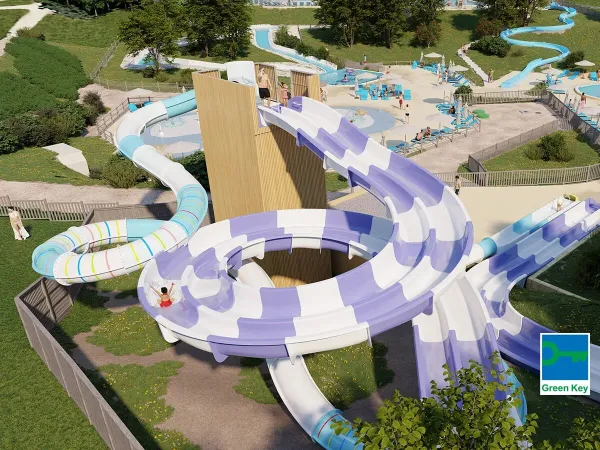 Nieuwe snelle glijbaan en racer glijbaan op Roan camping Le Domaine du Clarys.