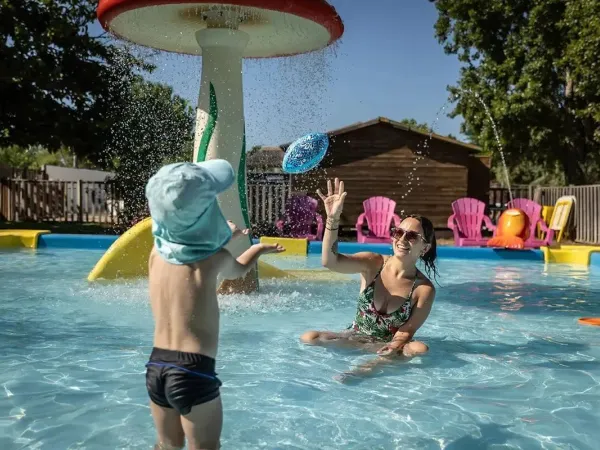 Kinderzwembad bij Roan camping Méditerranée Plage.
