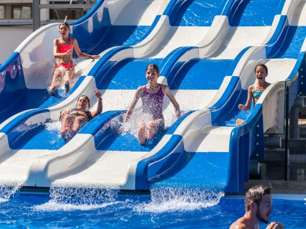 Leuke familieglijbaan op Roan camping Marina Julia Camping Village.