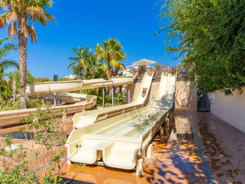 Overzichtsvideo van Roan camping Caballo de Mar.