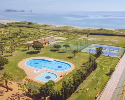 Overzicht van Roan camping Playa Brava.