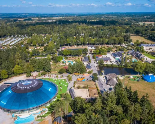 Overzicht Roan camping Le Domaine des Ormes.